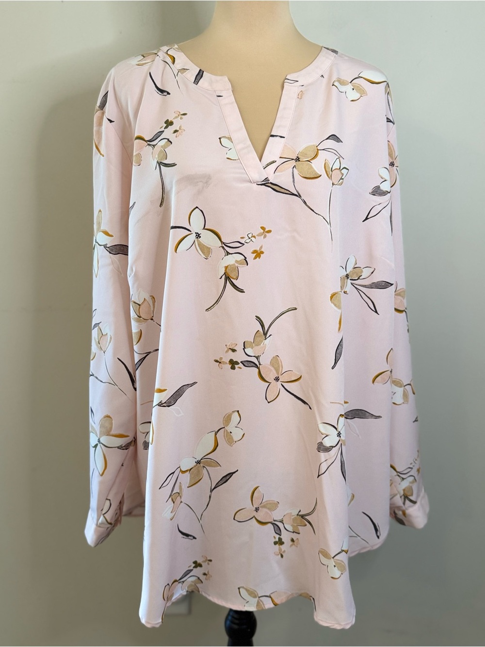 Ava & Viv pink floral tunic top V neck long sleeves Plus SZ 3X